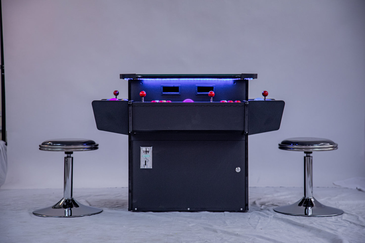 Full-sized, 3 Sided, Cocktail Table Arcade Game With 3,016 Classic, Golden Age, and Retro Games with Trackball